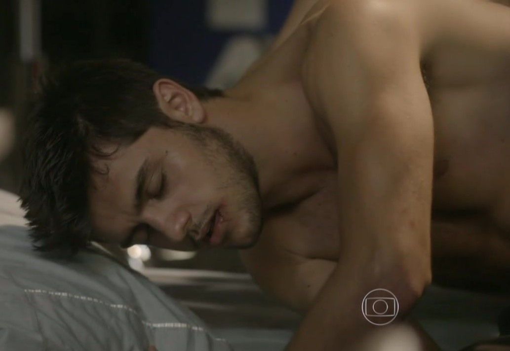 Felipe Simas gostoso