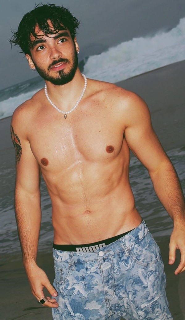 José Victor Pires gostoso