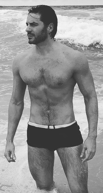 Ricardo Tozzi gostoso