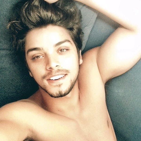 Rodrigo Simas gostoso