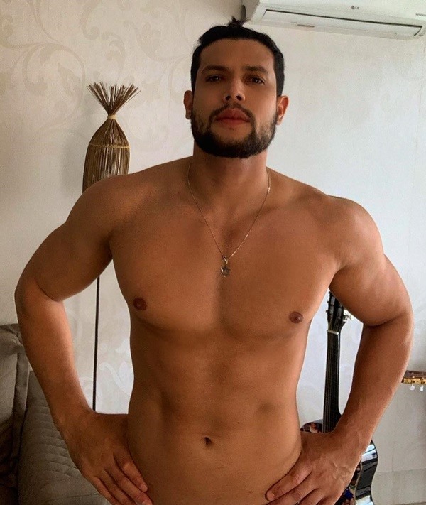 Israel Novaes gostoso