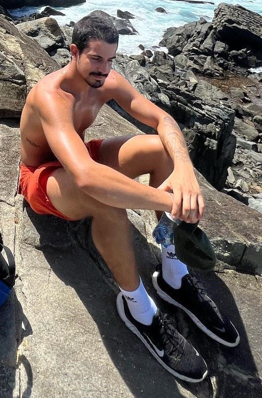 Enzo Celulari gostoso