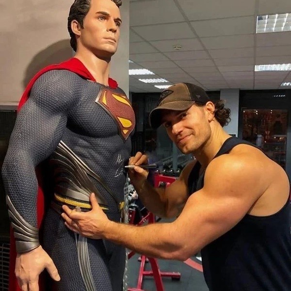 Henry Cavill