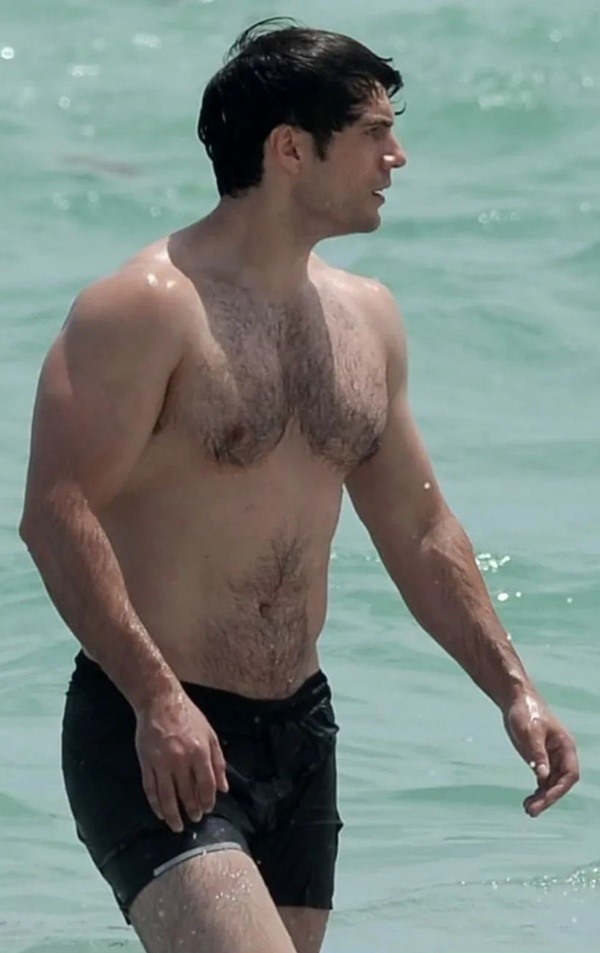 Henry Cavill