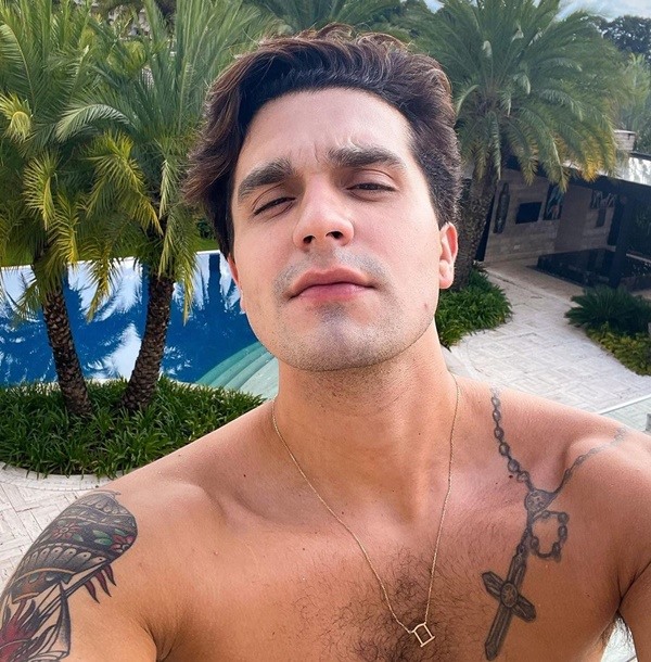 Luan Santana gostoso