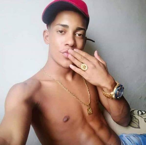 MC Poze do Rodo